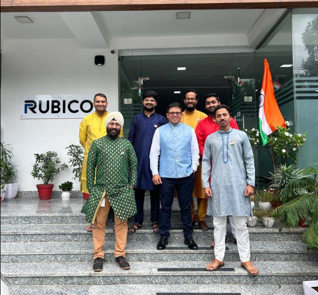 Grid image 6