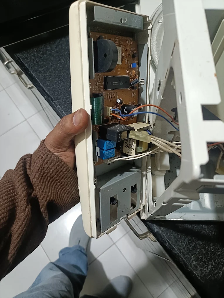Grid image 6