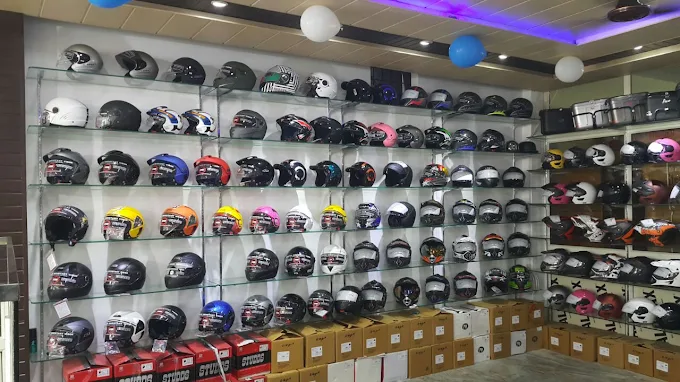 Helmets image 2